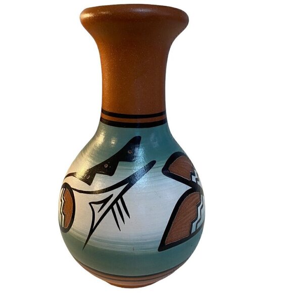 Native American Signed Clay Redware Pottery 7" Vase Hand Painted Glazed - Picture 5 of 8